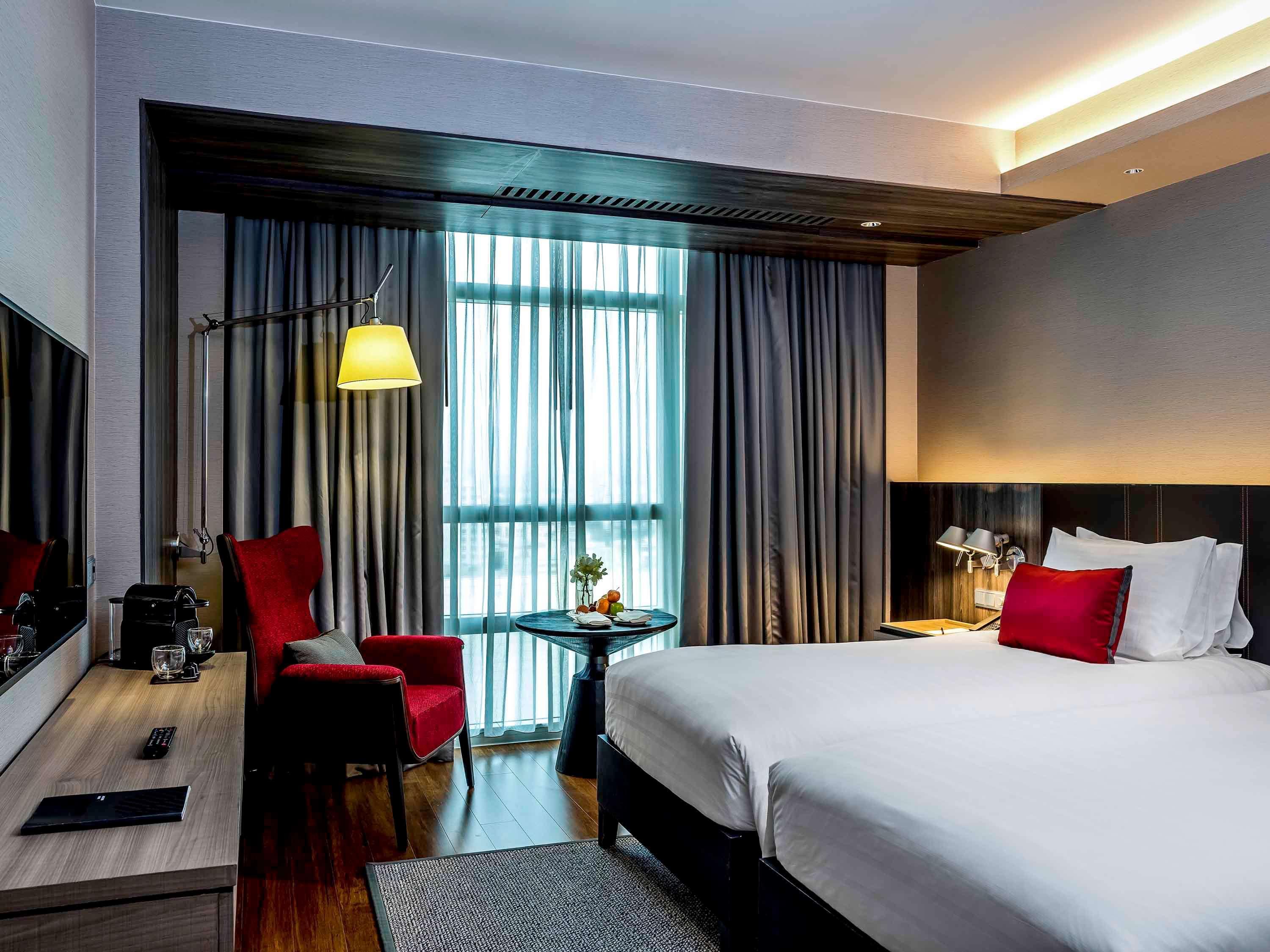 Pullman Bangkok King Power Hotel Exterior foto Deluxe Room