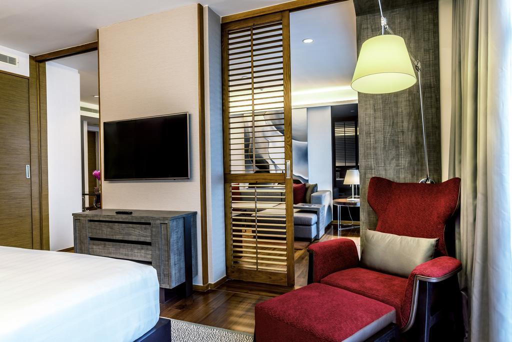 Pullman Bangkok King Power Hotel Exterior foto Deluxe Room